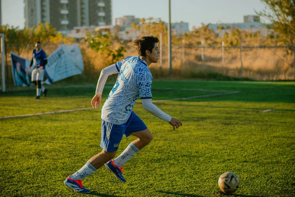 Alejandro Garnacho Close to Shock Move to Chelsea Amid Transfer Talks