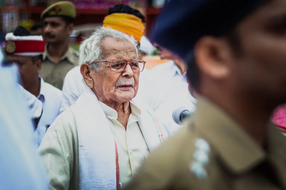 Karnataka Congress Leaders Unite to Resolve Internal Feuds — Local Elections at Stake
