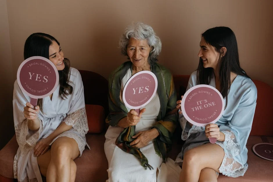 Texas Teen Brings Two Grandmothers to Prom — Entertainment
