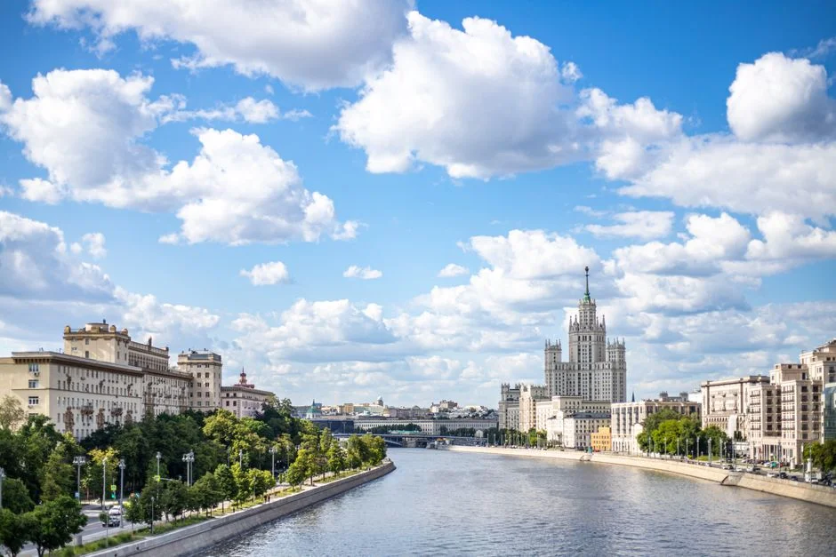 US Senators Unveil Sweeping Russia Sanctions Bill, Targeting Putin's Economy — Local News